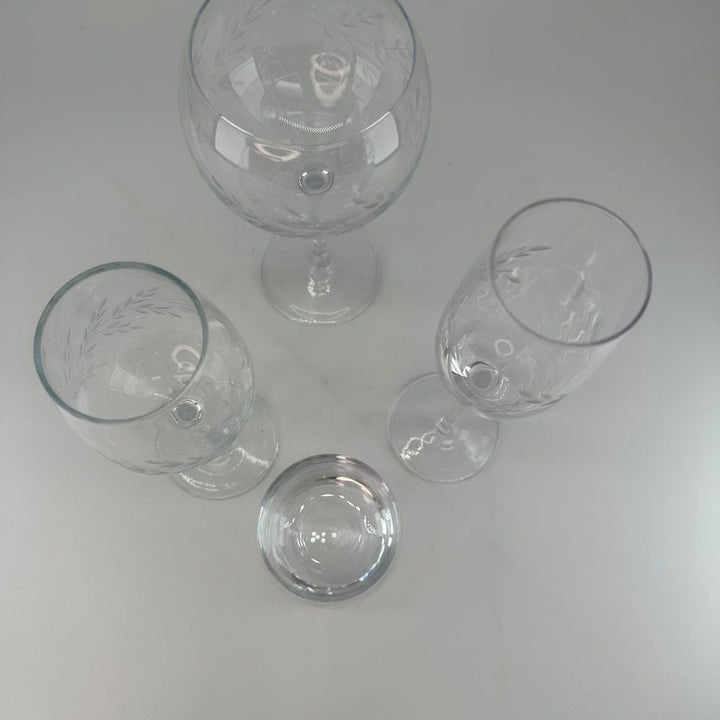 Lorraine vin glass