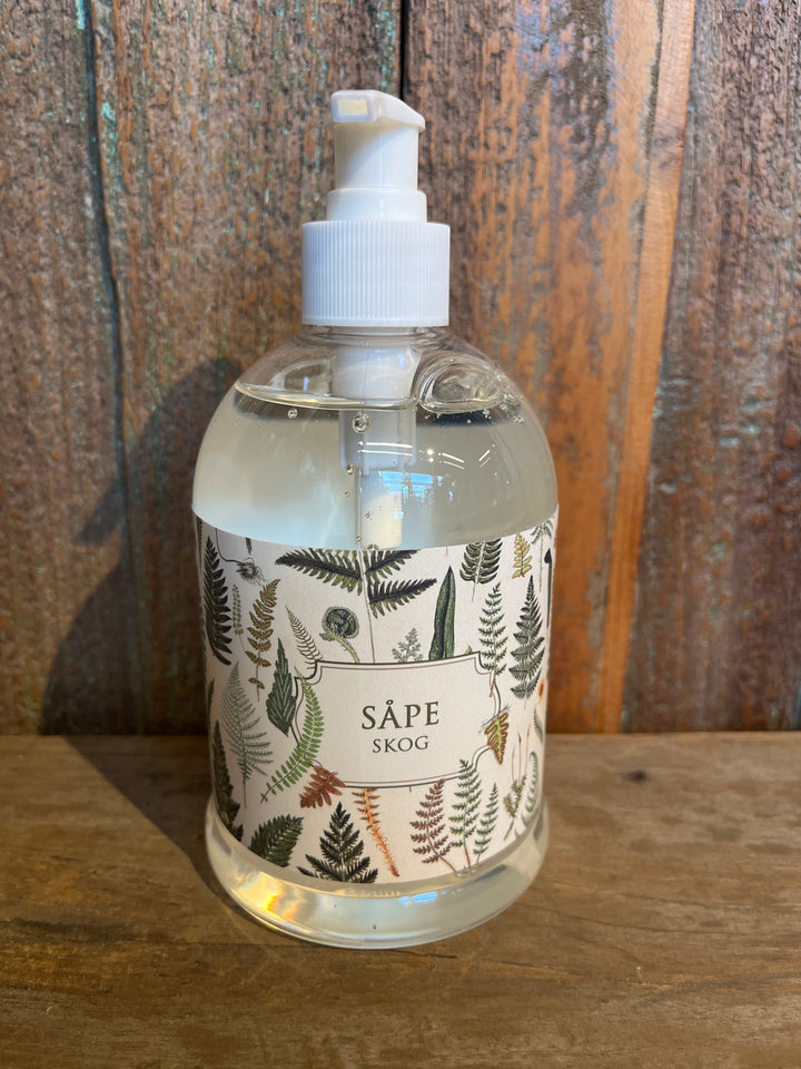 Pumpesåpe, 500 ml - skog / ormblader
