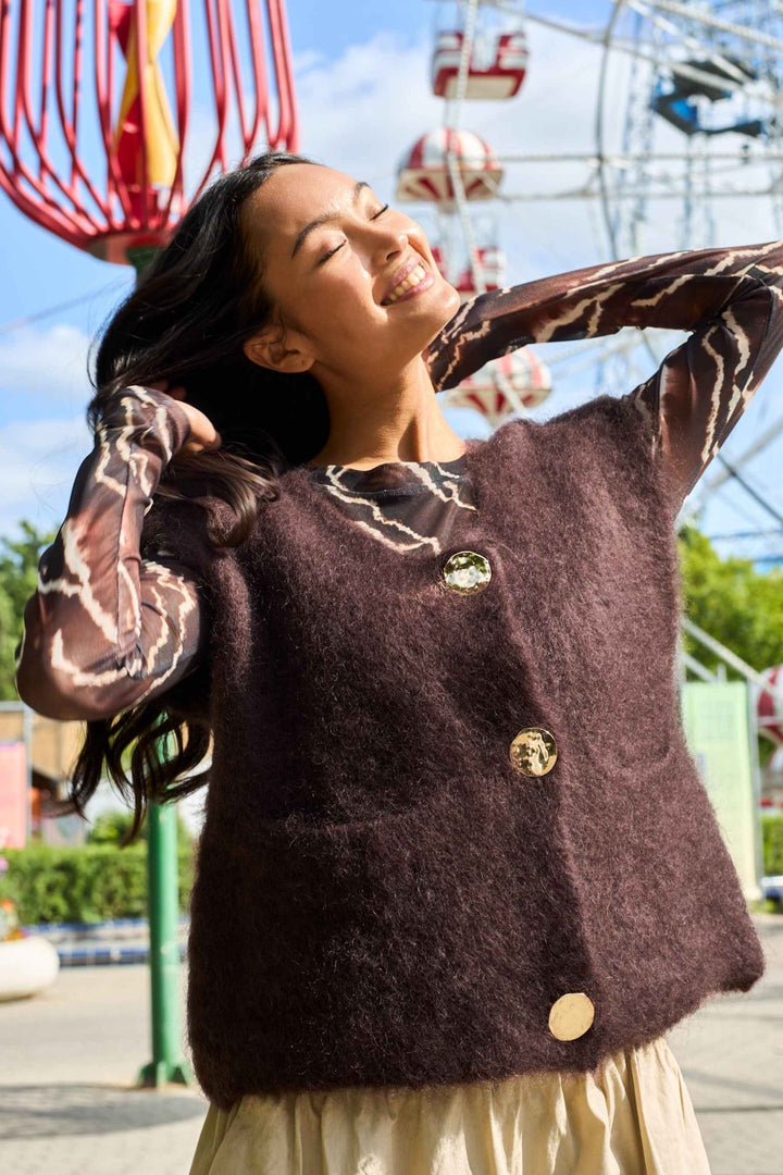 Bjoerk strikket vest i 80% mohair - coffe - Many Colors