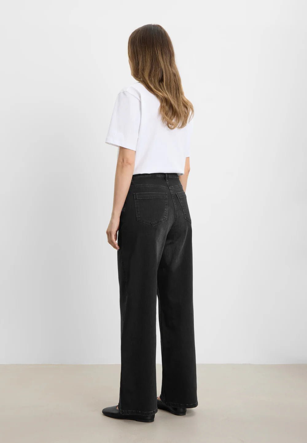 Carol loose - vasket svart denim - ML - Many Colors