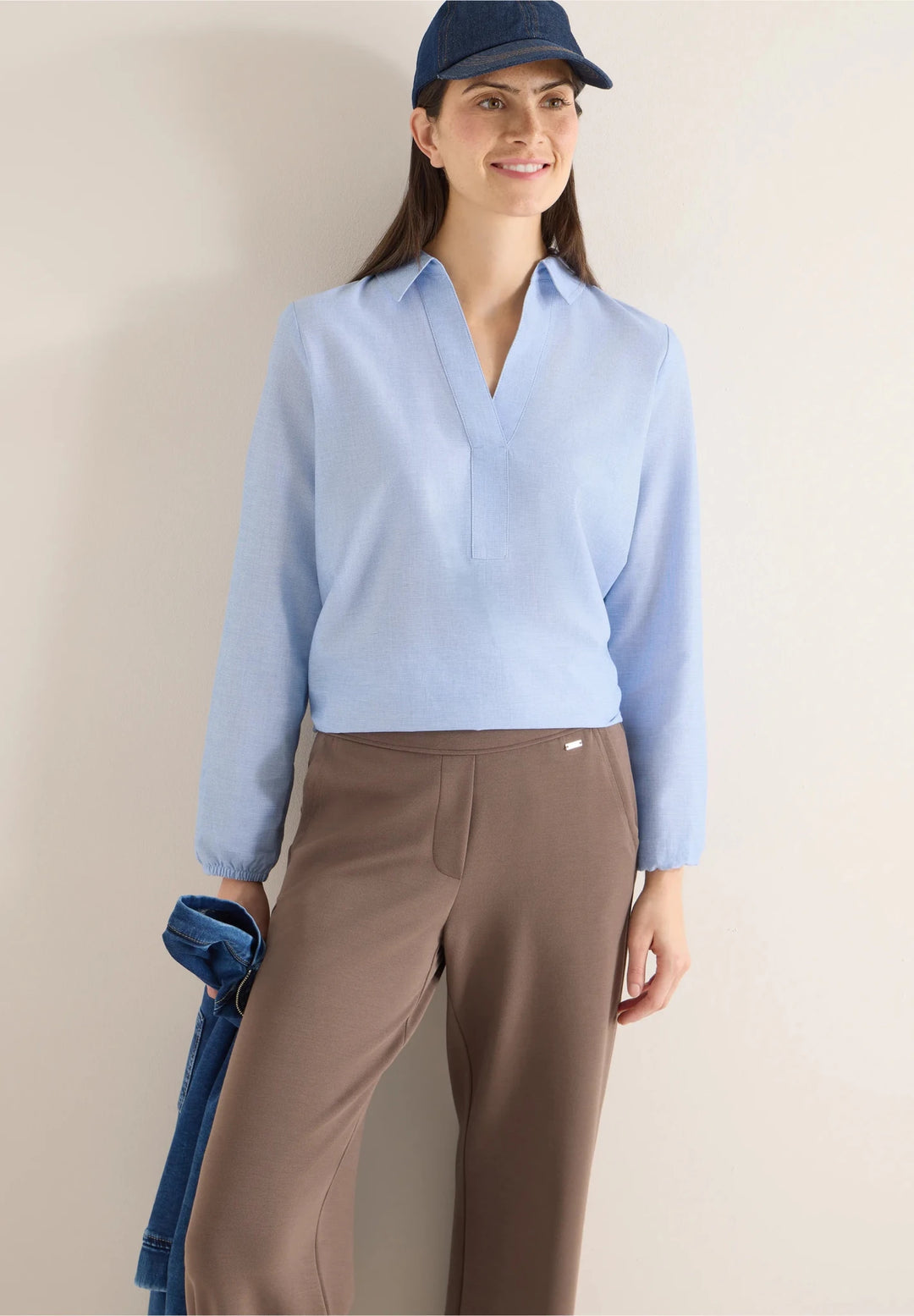 Chambray bluse med splitt - blå - Many Colors