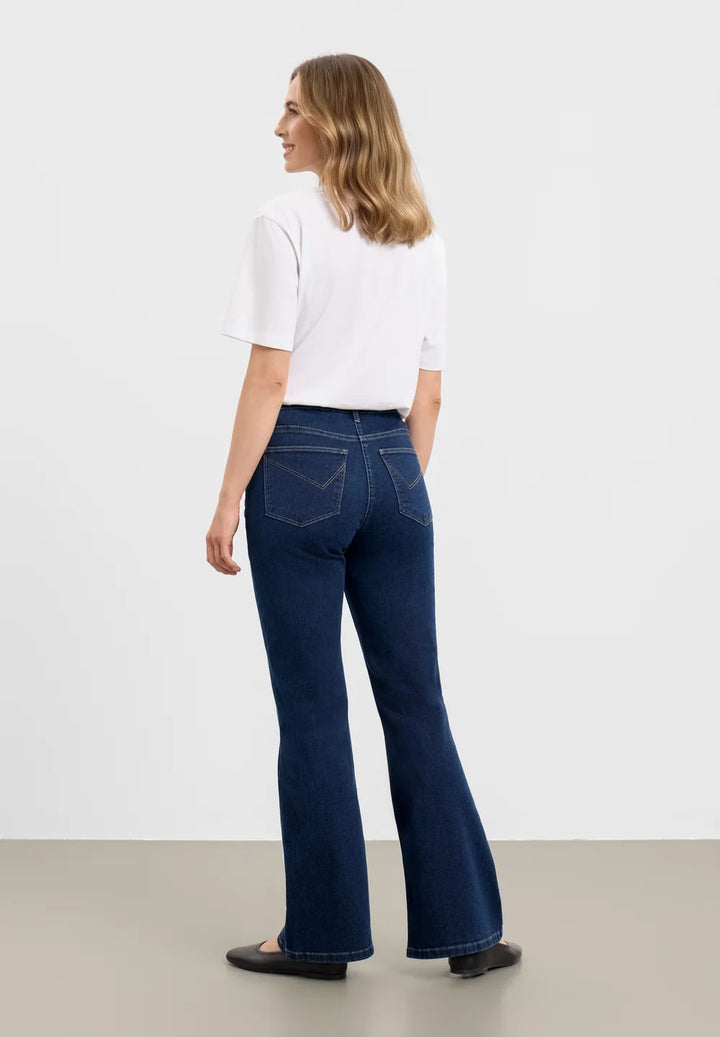 Charlotte flare regular ML - mørk blå denim