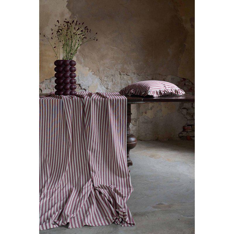 Svea rød/60 duk - 140x300