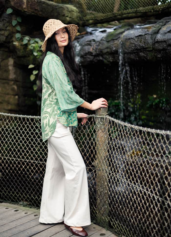 Luna flared bluse - grønn mix - Many Colors