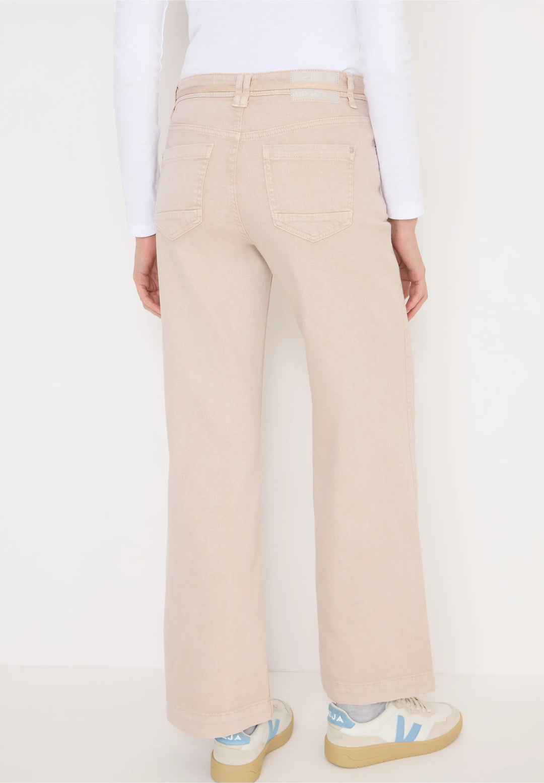 Neel flare ecru - eggshell white - Many Colors