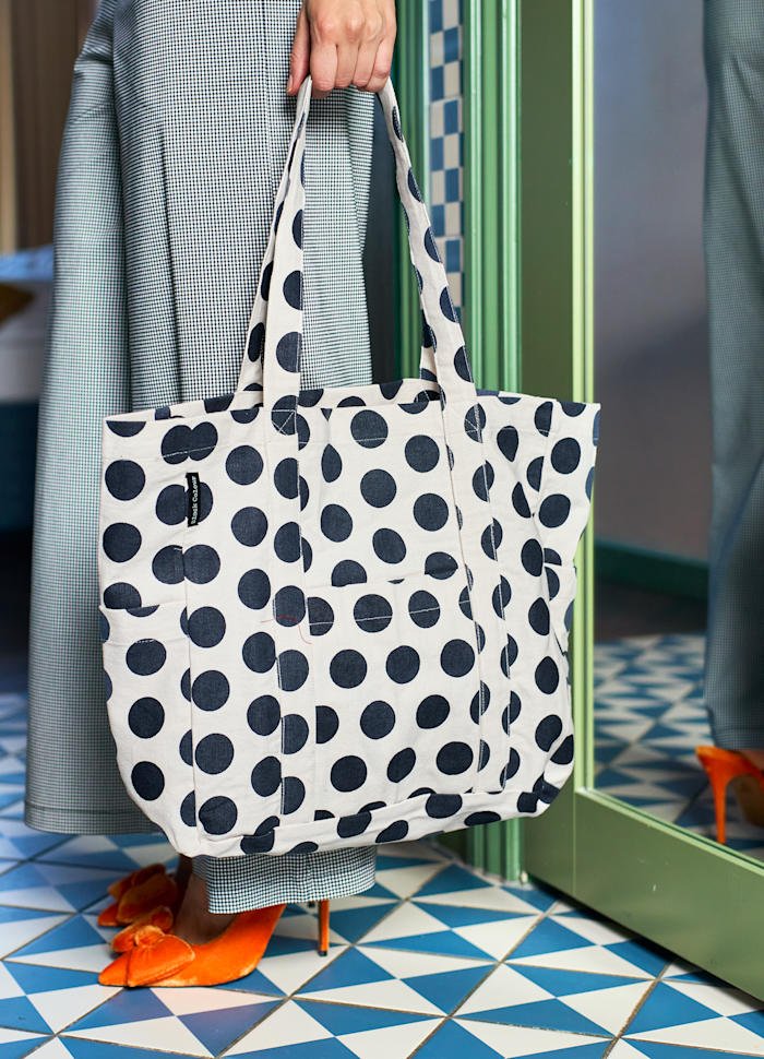 Nella canvas bag - svart - Many Colors