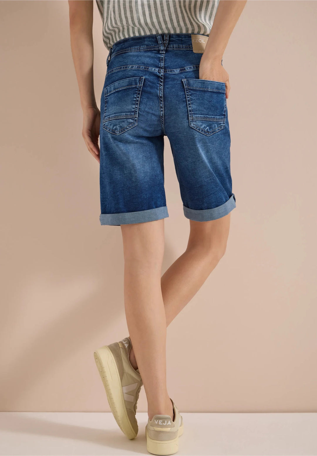 Scarlett shorts mellom blå - Many Colors