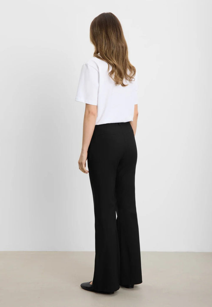 Zina flare regular ML - svart - Many Colors